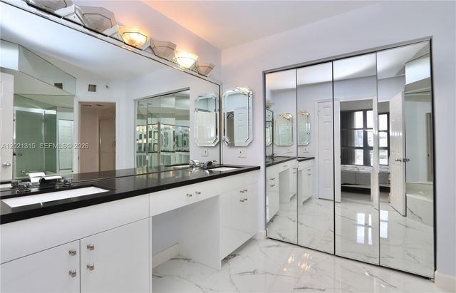 3530 Mystic Pointe Dr 2510, Aventura, FL 33180