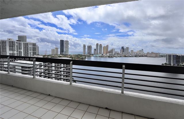 3530 Mystic Pointe Dr 2510, Aventura, FL 33180