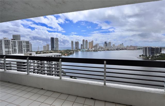 3530 Mystic Pointe Dr 2510, Aventura, FL 33180