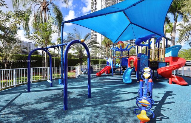 3530 Mystic Pointe Dr 2510, Aventura, FL 33180