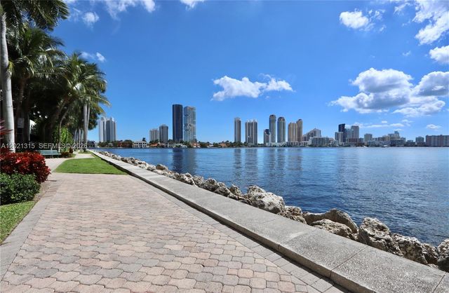 3530 Mystic Pointe Dr 2510, Aventura, FL 33180