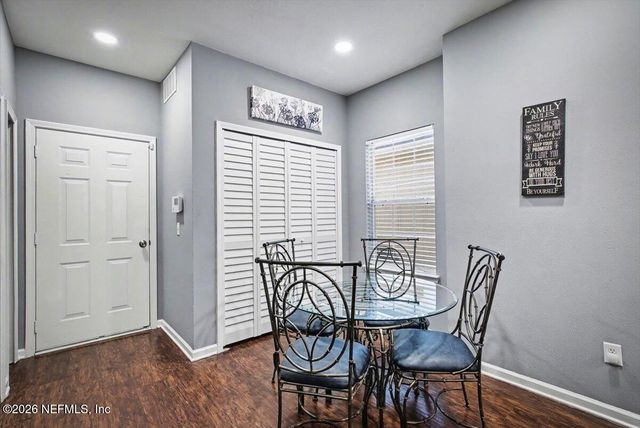 7862 MELVIN Road, Jacksonville, FL 32210