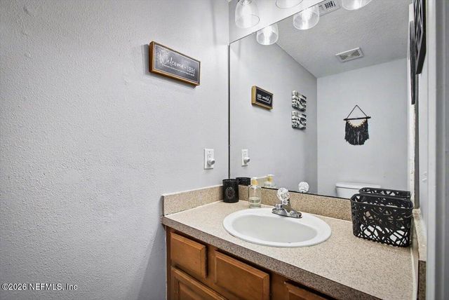 7862 MELVIN Road, Jacksonville, FL 32210