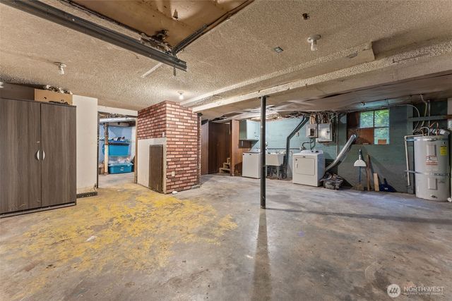 123 Scenic View Drive, Longview, WA 98632