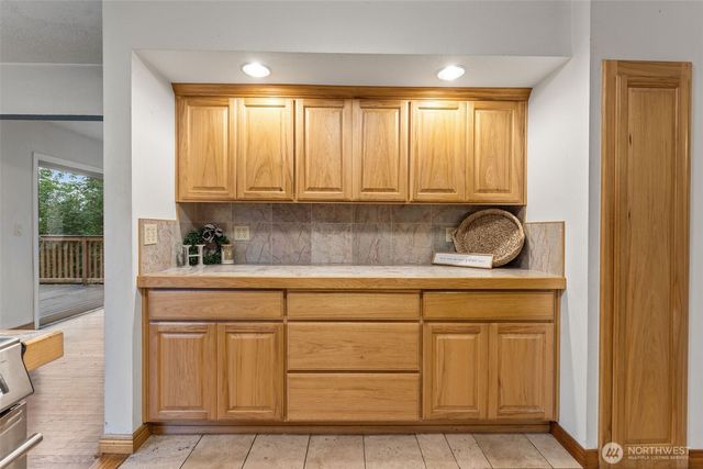 123 Scenic View Drive, Longview, WA 98632