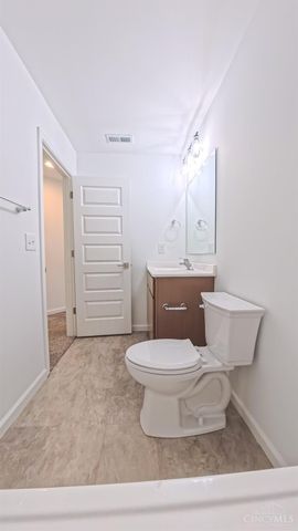 4223 South Avenue, Silverton, OH 45236