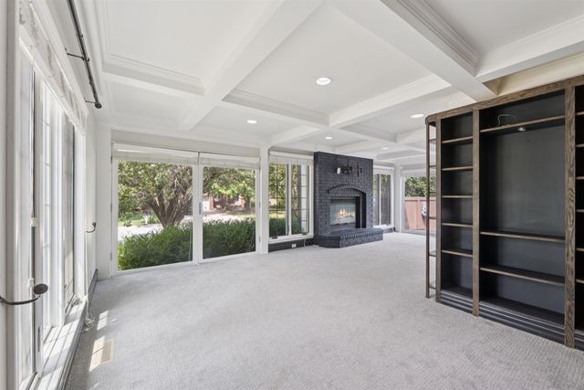 914 N Cypress Ct, Wichita, KS 67206