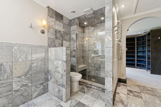 914 N Cypress Ct, Wichita, KS 67206