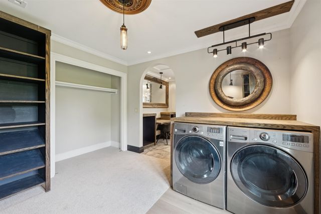 914 N Cypress Ct, Wichita, KS 67206