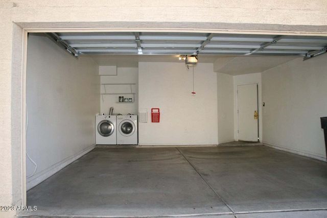 1013 W Westchester Avenue, Tempe, AZ 85283