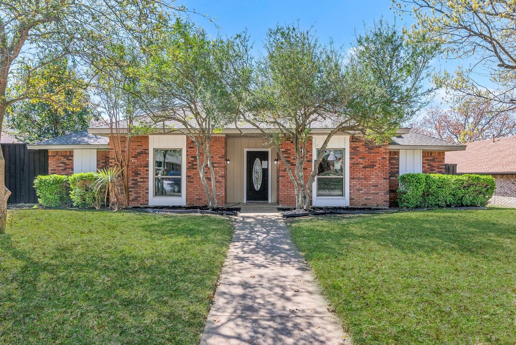 4204 San Saba Court, Plano, TX 75074