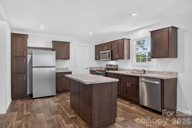1303 Elrado Street, Burlington, NC 27217