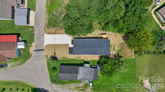 1303 Elrado Street, Burlington, NC 27217