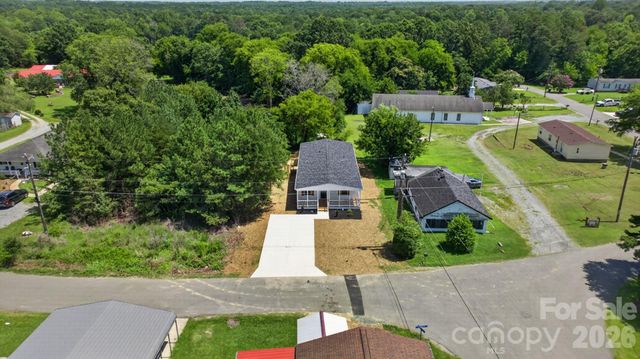 1303 Elrado Street, Burlington, NC 27217