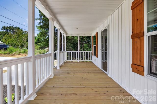 1303 Elrado Street, Burlington, NC 27217