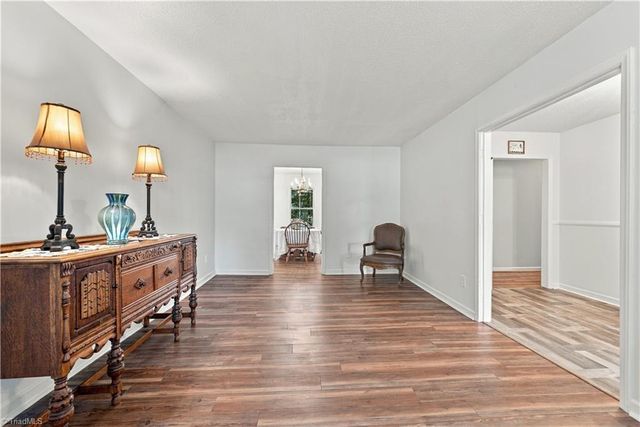 370 Tamworth Drive, Clemmons, NC 27012
