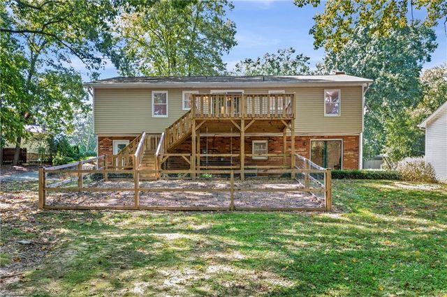 370 Tamworth Drive, Clemmons, NC 27012