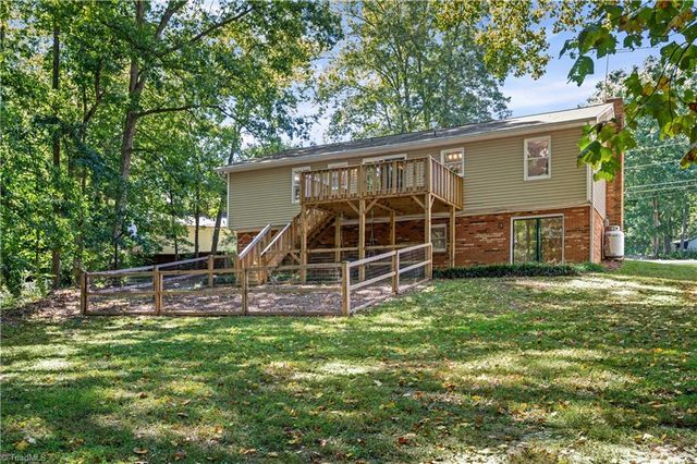 370 Tamworth Drive, Clemmons, NC 27012
