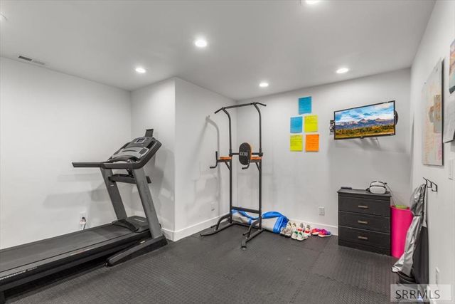 5170 E Smith Drive, Iona, ID 83427