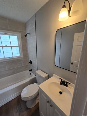 1630 Gum St, North Little Rock, AR 72114