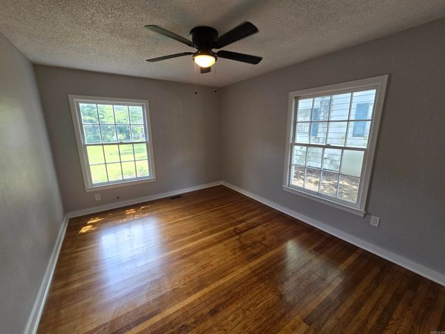 1630 Gum St, North Little Rock, AR 72114