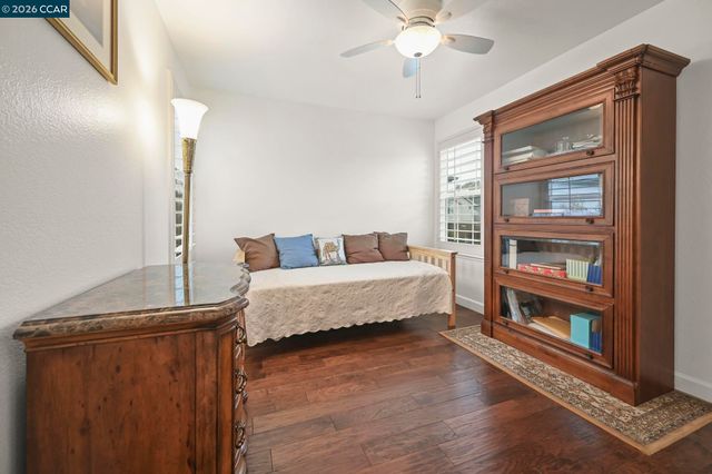 415 Orchard View Ave, Martinez, CA 94553