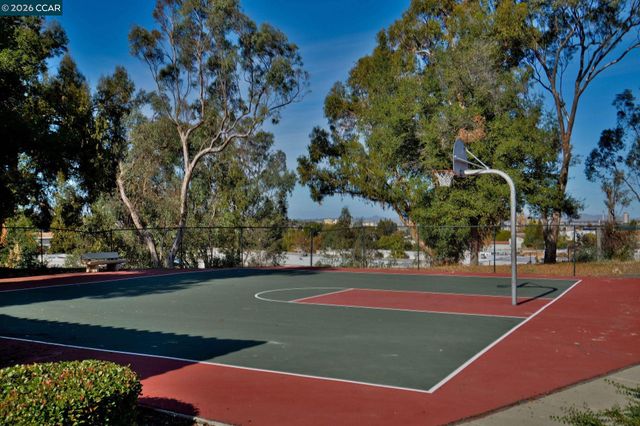 415 Orchard View Ave, Martinez, CA 94553