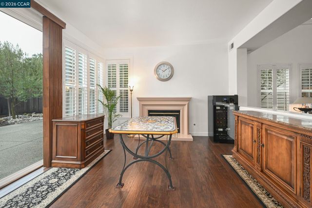 415 Orchard View Ave, Martinez, CA 94553