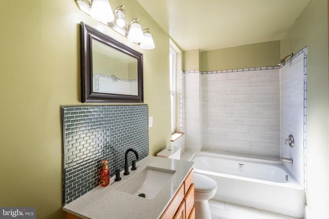 5426 W JEFFERSON ST, Philadelphia, PA 19131