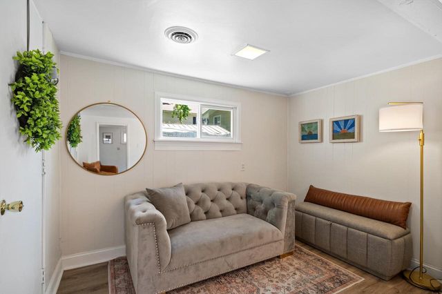 1005 Westowne AVENUE, Waukesha, WI 53188