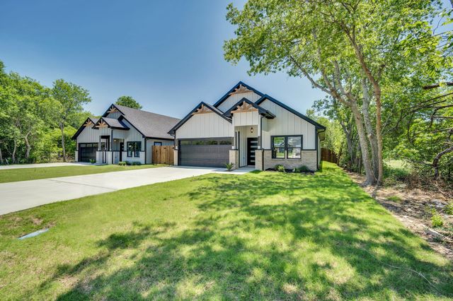 310 Matthew Street, Hillsboro, TX 76645