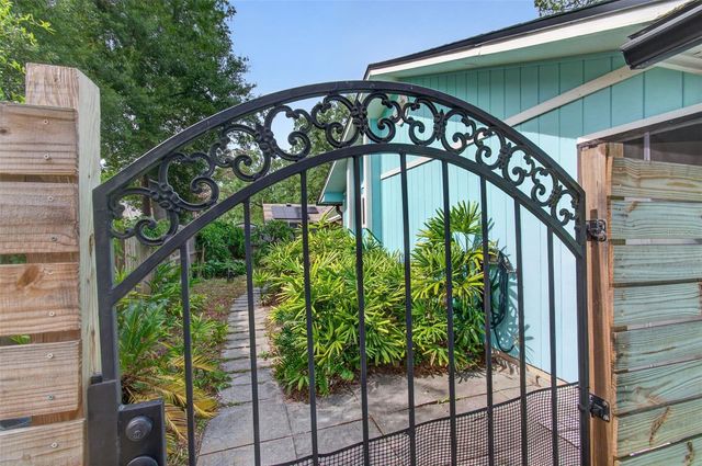 2518 NW 51ST PLACE, Gainesville, FL 32605