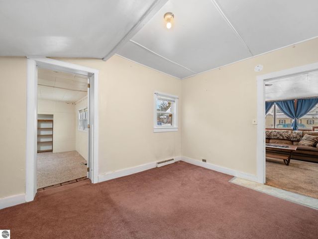 405 Powers Street, Cadillac, MI 49601