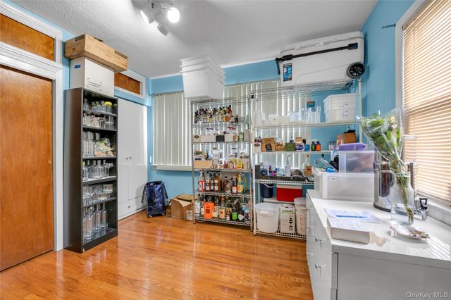 15424 12th Road, Whitestone, NY 11357