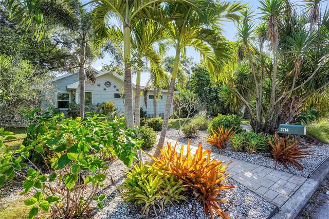 2714 52ND STREET S, Gulfport, FL 33707