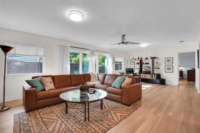 2714 52ND STREET S, Gulfport, FL 33707