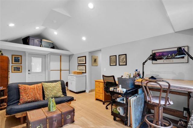 2714 52ND STREET S, Gulfport, FL 33707