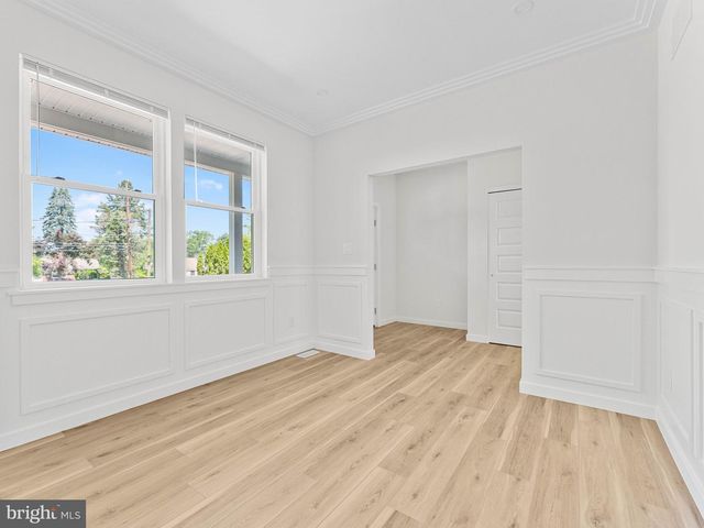 380 PARK AVE, Cinnaminson, NJ 08077