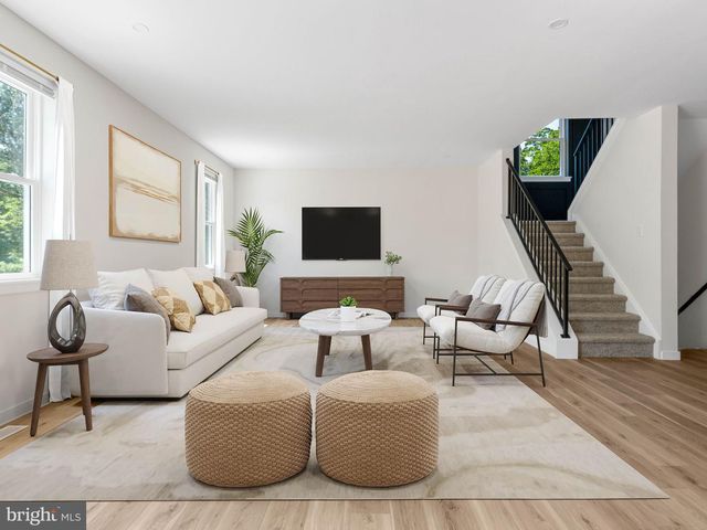 380 PARK AVE, Cinnaminson, NJ 08077