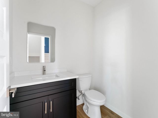 380 PARK AVE, Cinnaminson, NJ 08077