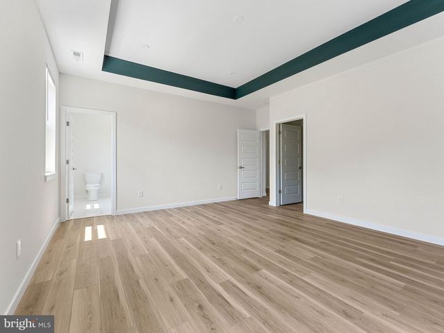 380 PARK AVE, Cinnaminson, NJ 08077