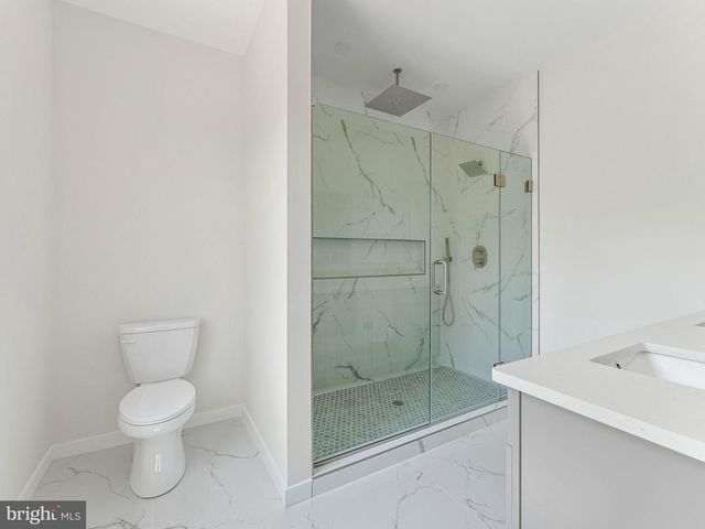 380 PARK AVE, Cinnaminson, NJ 08077