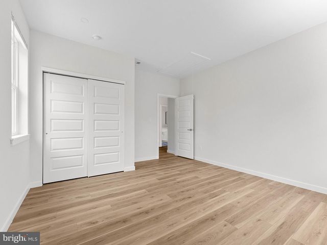 380 PARK AVE, Cinnaminson, NJ 08077