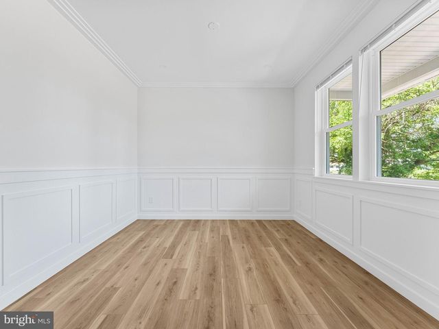 380 PARK AVE, Cinnaminson, NJ 08077
