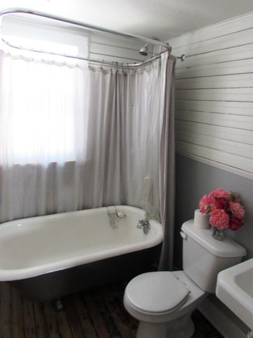 1707 N Main, Newton, KS 67114