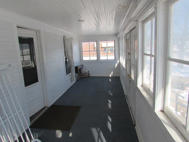 1707 N Main, Newton, KS 67114