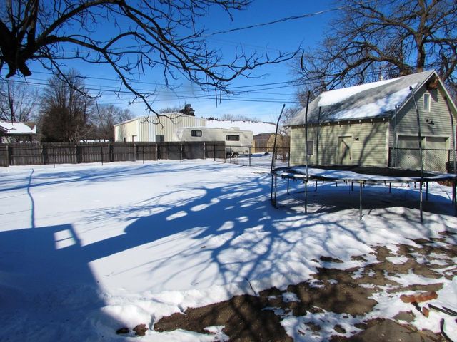 1707 N Main, Newton, KS 67114