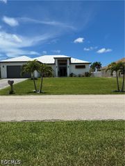 1120 NW 42nd PL, Cape Coral, FL 33993