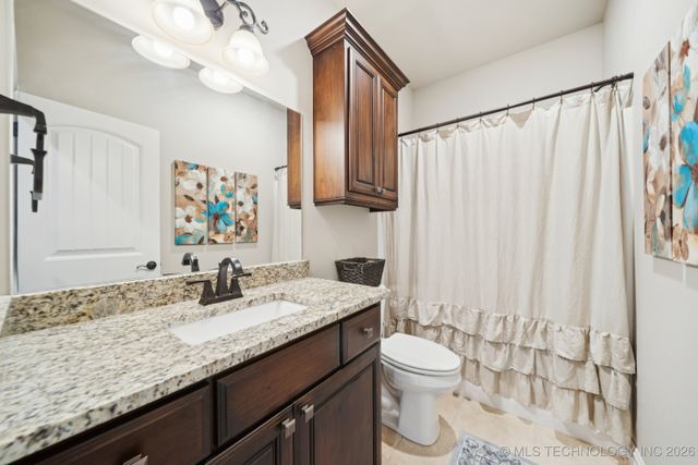 2805 S 294th Street East E, Broken Arrow, OK 74014