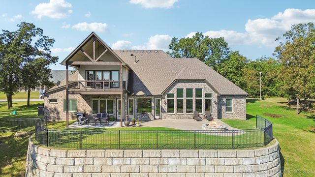 2805 S 294th Street East E, Broken Arrow, OK 74014